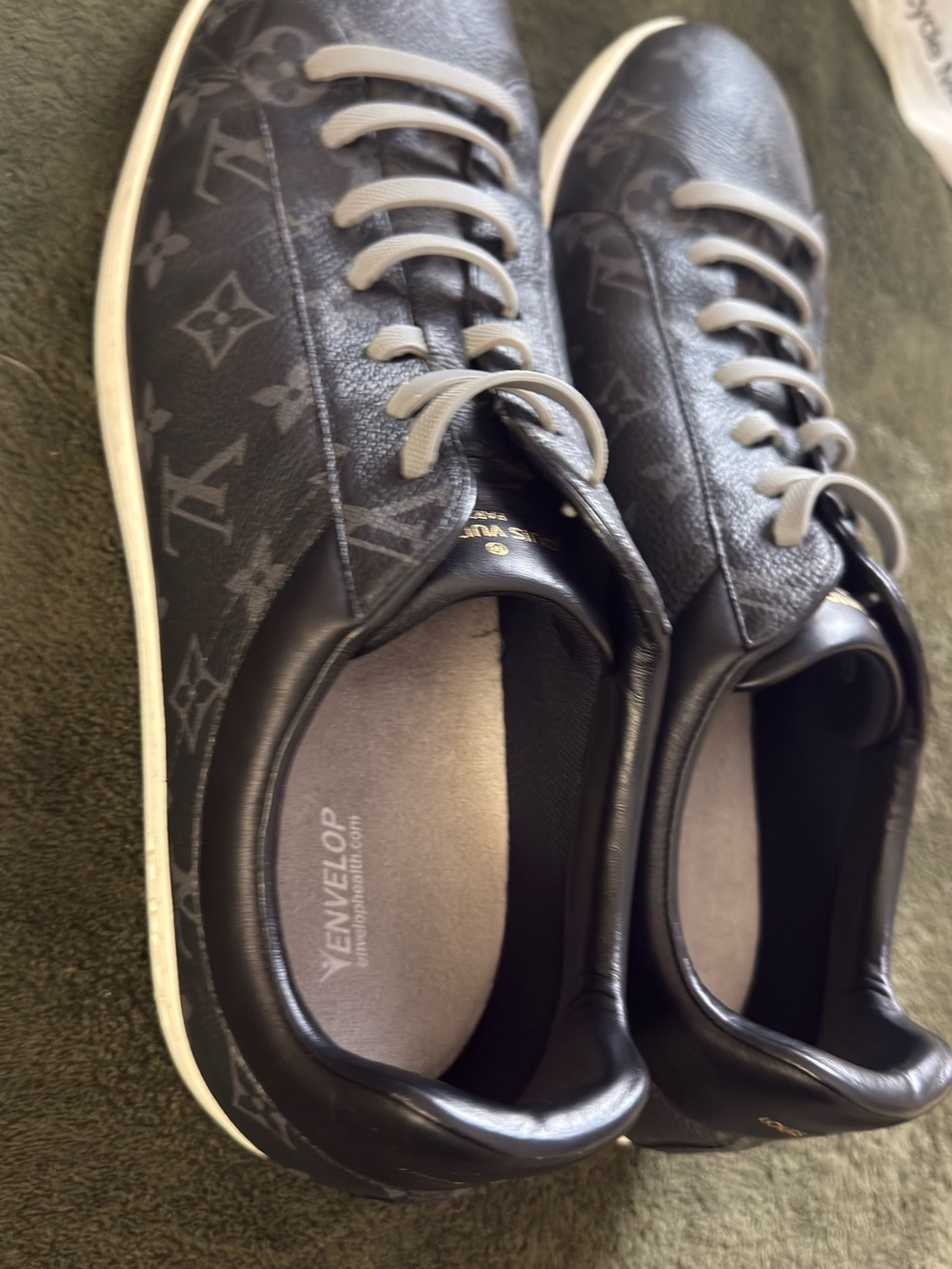 Louis Vuitton Men's Monogram Low-Top Sneakers - Black & White - Picture 2 of 4